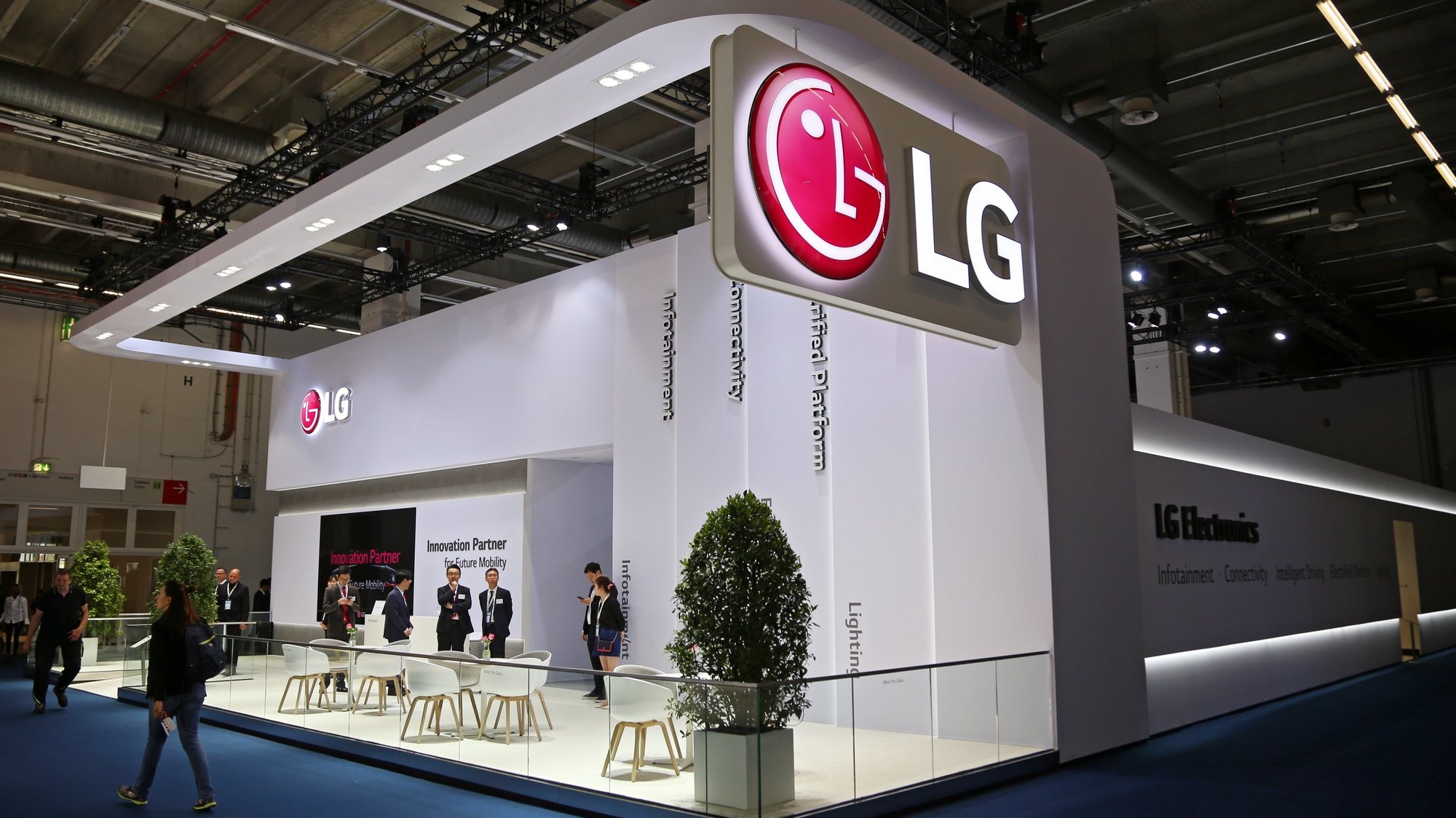 خدمة عملاء LG